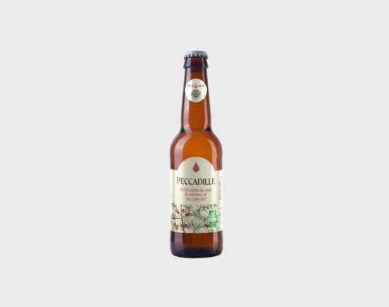 La Peccadille est une bière blonde à l’hydrolat de genévrier cade  bio du Gard.